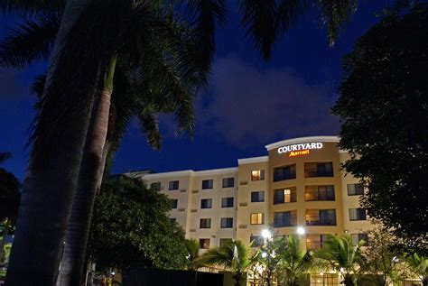 courtyard marriott prices|courtyard marriott at dolphin mall.